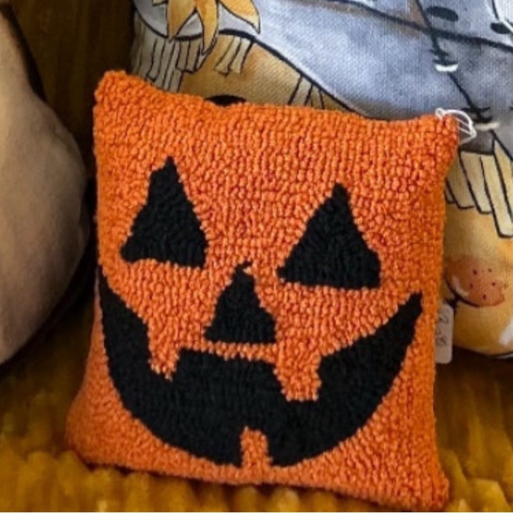 Orange Mini Hooked Halloween Pumpkin Pillow